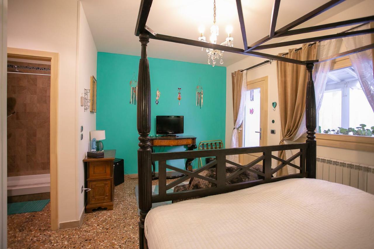 B&B La Corte Кьоджа Экстерьер фото